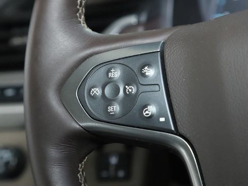 Used 2017 Chevrolet Tahoe Premier AWD/4WD image 25