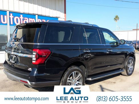 Used 2022 Ford Expedition Limited image 3