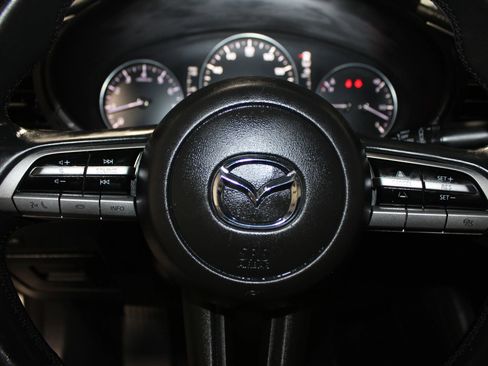 Used 2021 MAZDA MAZDA3 s FWD image 20