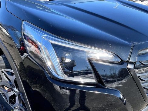 Certified 2023 Subaru Forester Premium image 24