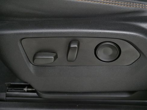 Used 2022 GMC Sierra 1500 AT4 w/ AT4 Premium Package image 20