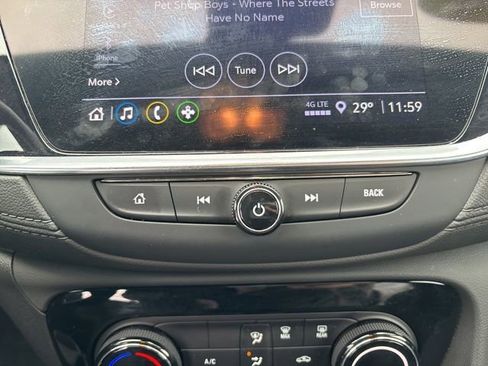 Used 2022 Buick Encore GX Preferred w/ Cold Weather Comfort Package image 29