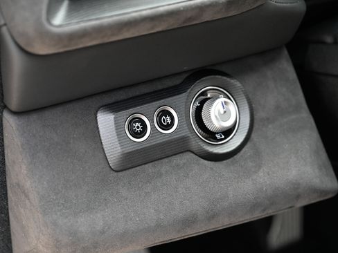 Used 2023 Maserati MC20 Coupe RWD image 17