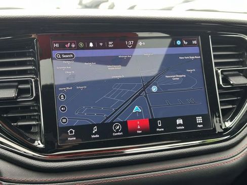 Certified 2024 Dodge Durango GT image 17