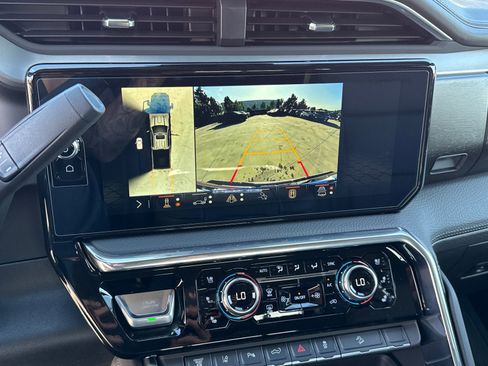 New 2026 GMC Sierra 2500 Denali w/ Denali Reserve Package image 35