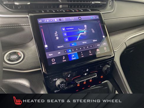 Used 2023 Jeep Grand Cherokee Limited image 6