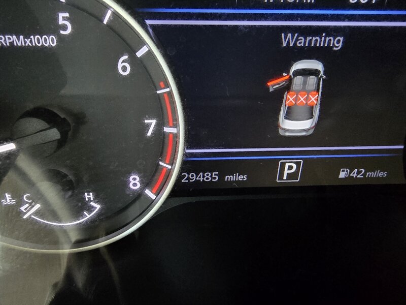 Used 2025 Nissan Sentra SV w/ All-Weather Package FWD image 26