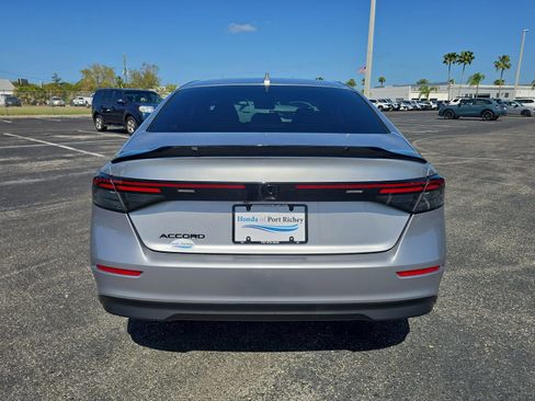 Used 2024 Honda Accord LX image 5