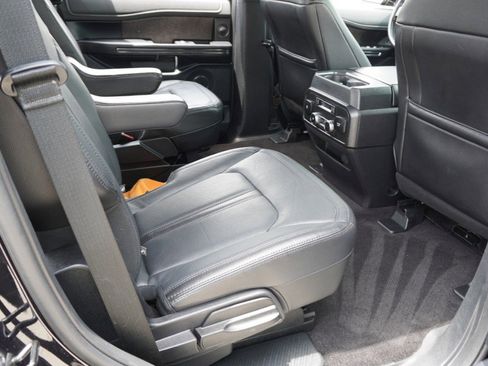 Used 2019 Ford Expedition Limited w/ Equipment Group 302A RWD image 32