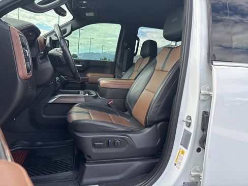 Used 2023 Chevrolet Silverado 3500 High Country w/ Z71 Off-Road Package AWD/4WD image 12