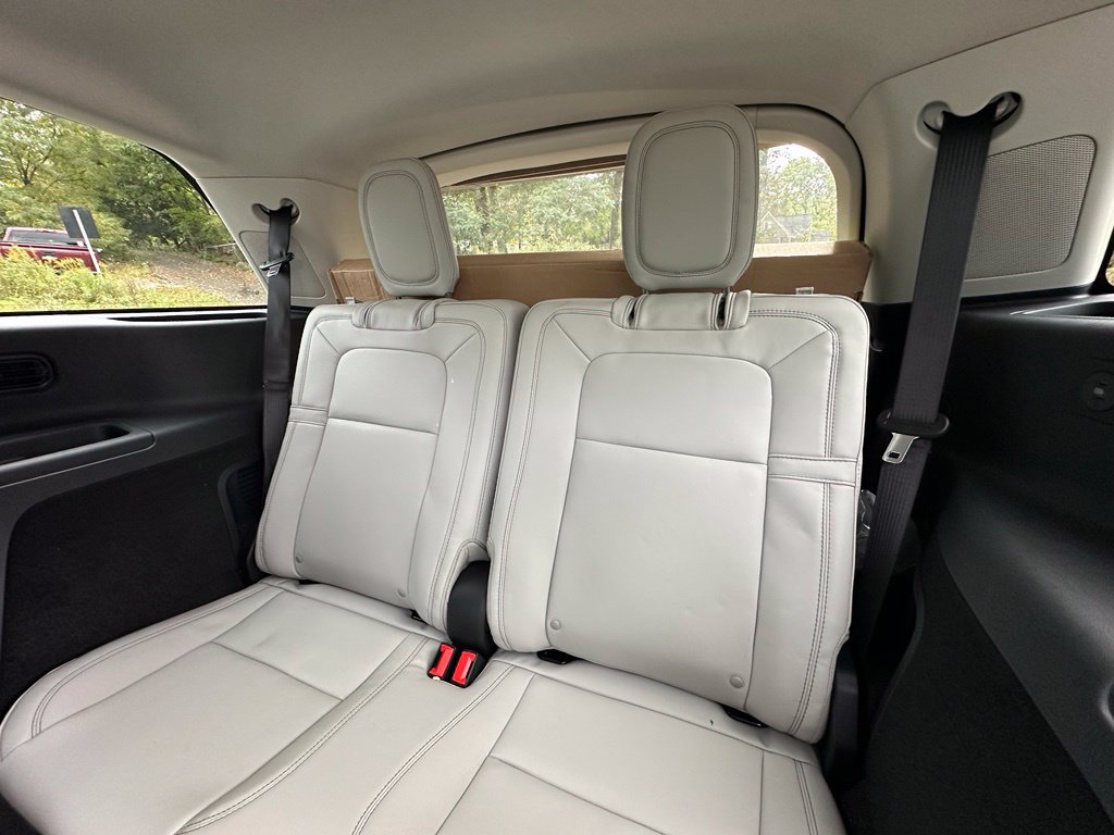 New 2027 Lincoln Aviator Reserve AWD/4WD image 20