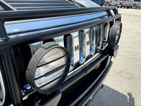 Used 2003 HUMMER H2 w/ Preferred Equipment Group AWD/4WD image 22