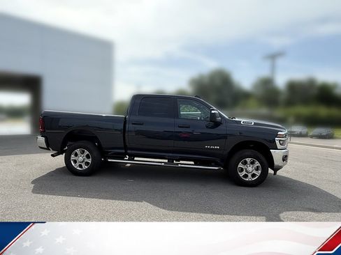 Used 2026 RAM 2500 Big Horn AWD/4WD image 5