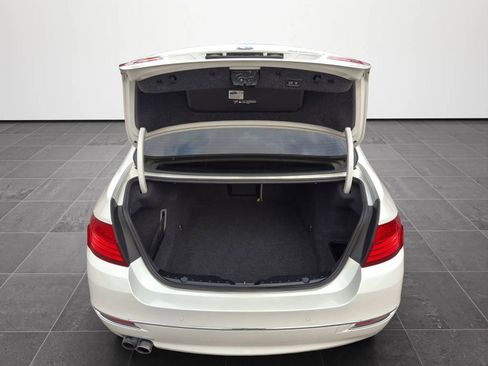 Used 2016 BMW 528i Sedan w/ Premium Package RWD image 26