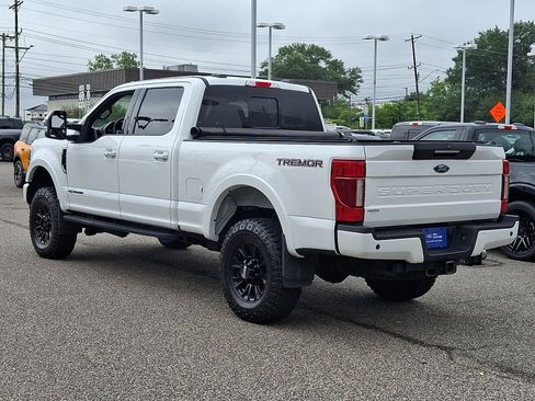 Certified 2022 Ford F350 Lariat w/ Tremor Off-Road Package AWD/4WD image 7