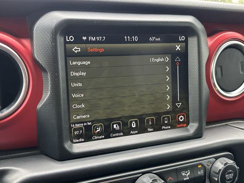 Used 2022 Jeep Gladiator Rubicon w/ LED Lighting Group AWD/4WD image 21