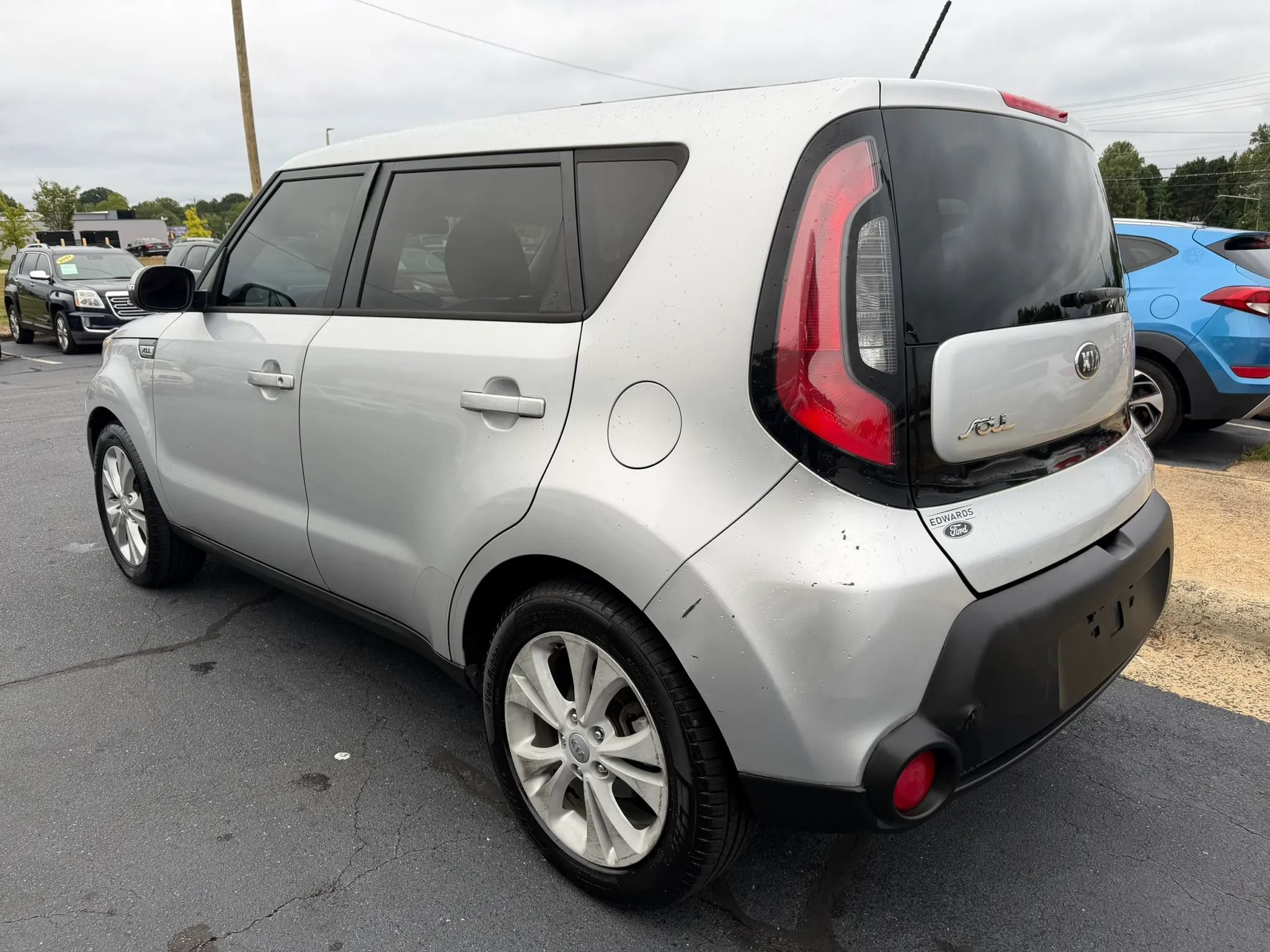Used 2014 Kia Soul + FWD image 5