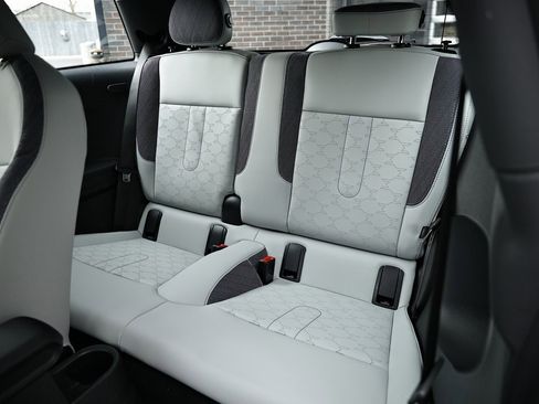 New 2026 MINI Cooper 2-Door Hardtop image 24