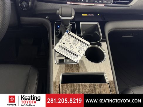 New 2026 Toyota Sienna Limited image 9