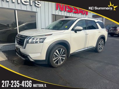 Used 2023 Nissan Pathfinder Platinum