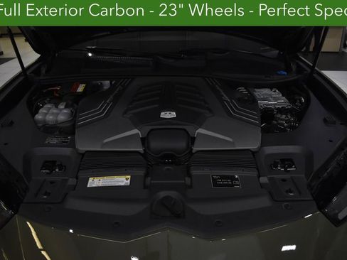 Used 2023 Lamborghini Urus Performante image 13