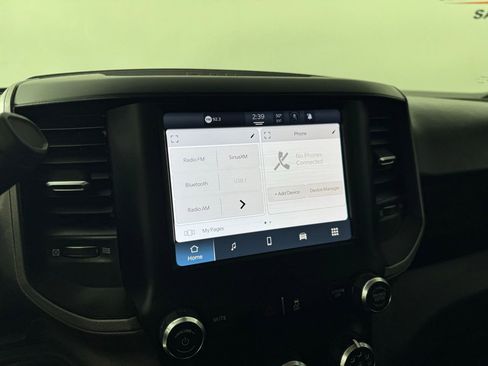 Used 2024 RAM 3500 Tradesman w/ Chrome Appearance Group image 13