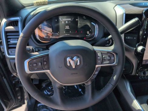 New 2026 RAM 2500 Laramie AWD/4WD image 15
