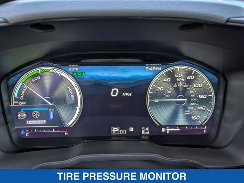 Certified 2025 Subaru Forester Premium image 28