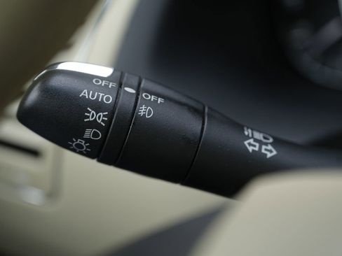 Used 2012 INFINITI QX56 4WD w/ Deluxe Touring Pkg image 54