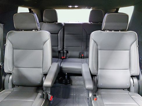 Certified 2024 Chevrolet Tahoe Premier w/ Premium Package AWD/4WD image 22