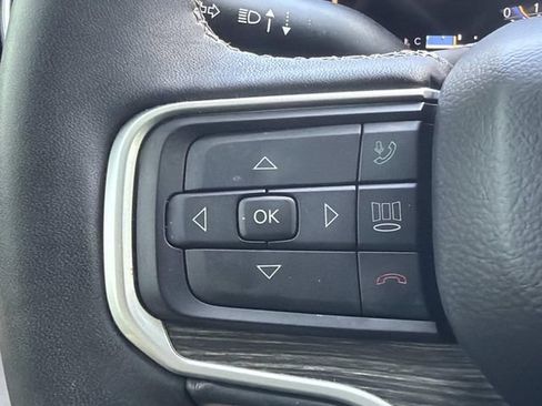 Used 2022 Jeep Wagoneer Series III w/ Flexible Seating Group RWD image 26
