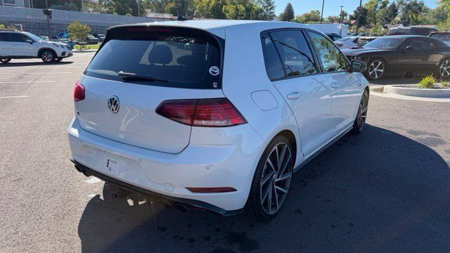 Used 2018 Volkswagen Golf R 4-Door AWD/4WD image 3