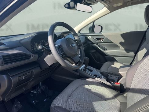Used 2024 Subaru Crosstrek 2.0i Premium image 9