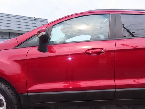 Used 2019 Ford EcoSport SE FWD image 31