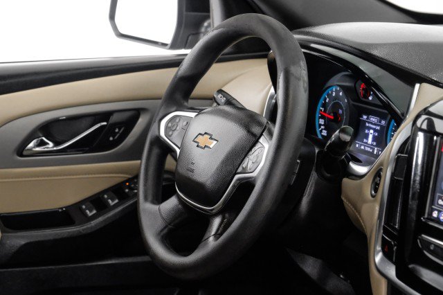 Used 2022 Chevrolet Traverse LS w/ LPO, Floor Liner Package AWD/4WD image 11