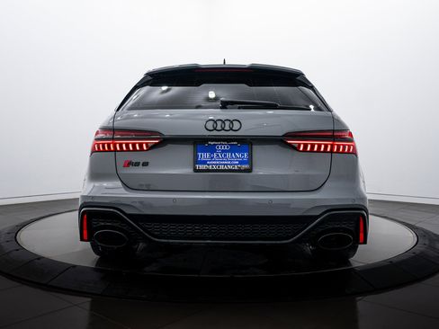 Used 2024 Audi RS 6 performance image 25