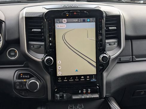 New 2026 RAM 1500 Big Horn AWD/4WD image 9