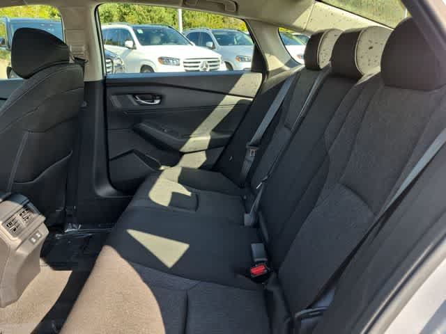 Used 2025 Honda Accord SE image 18