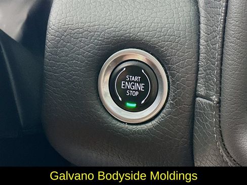 Used 2022 GMC Yukon XL Denali AWD/4WD image 20