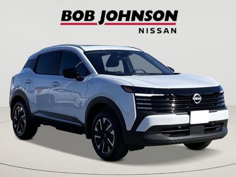 New 2026 Nissan Kicks SV w/ SV Premium Package AWD/4WD image 1
