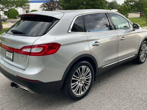 Used 2018 Lincoln MKX Reserve AWD/4WD image 5