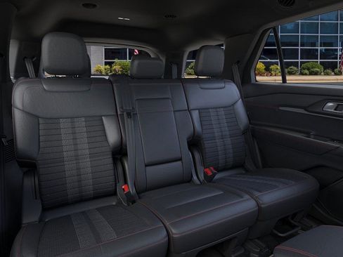 Used 2026 Ford Explorer ST-Line w/ ST-Line Street Pack AWD/4WD image 11