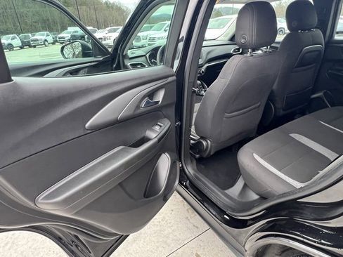 Used 2021 Chevrolet TrailBlazer LS image 20