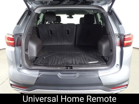 Used 2024 Chevrolet Blazer LT w/ Convenience Package image 16