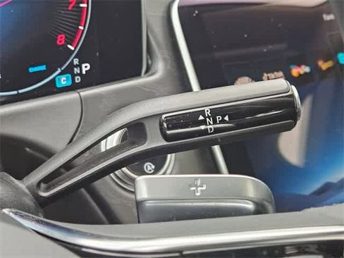 Used 2024 Mercedes-Benz E 350 4MATIC Sedan image 33