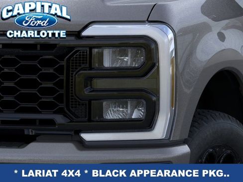 New 2026 Ford F250 Lariat w/ Black Appearance Package AWD/4WD image 18