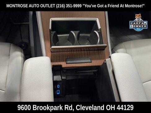 Used 2023 Toyota Sienna XLE image 22