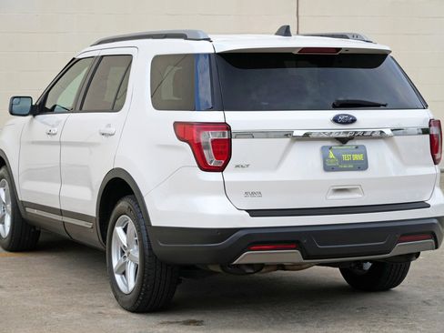 Used 2019 Ford Explorer XLT FWD image 42