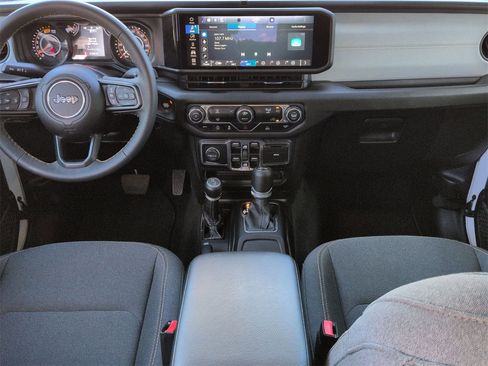 Used 2024 Jeep Wrangler Unlimited Sport image 20