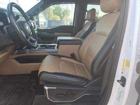 Used 2024 Ford F350 Lariat w/ FX4 Off-Road Package image 12